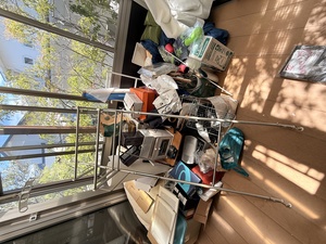 兵庫県芦屋市の5LDK住宅で不用品処分と家財整理を行う前にまとめられていた大量の家財