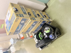 大阪市淀川区のお客様から作業後に応援として頂いた約100本のスポーツドリンク