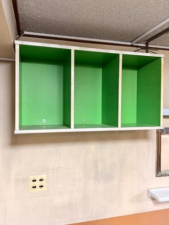 toyonaka-wall-cabinet-before04-display.jpg