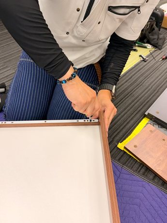 yodogawa_office-desk-takeover_manual-final-fastening20-display.jpg